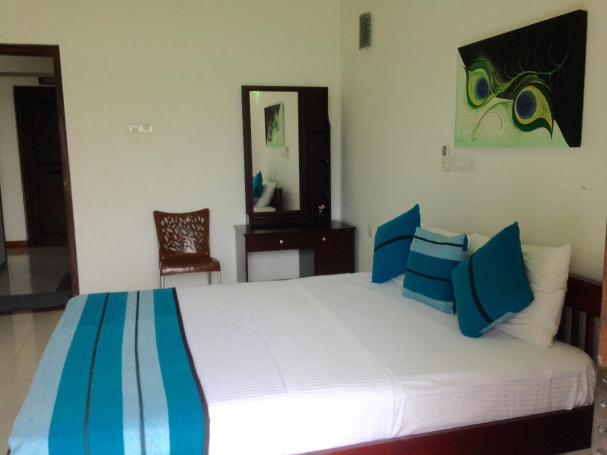 Serene View Tourist Rest Hotel Holambra Exterior foto